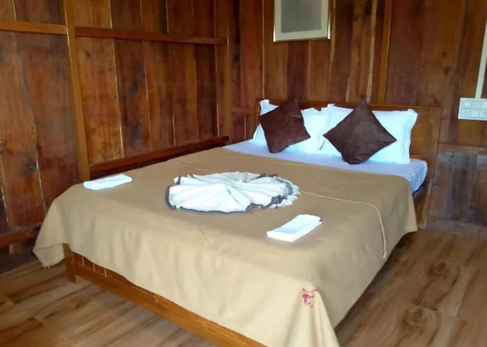 Mai'S Beach Resort