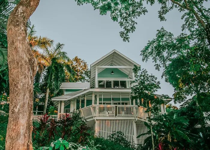 Luna Beach Luxury Boutique Beach Front Resort