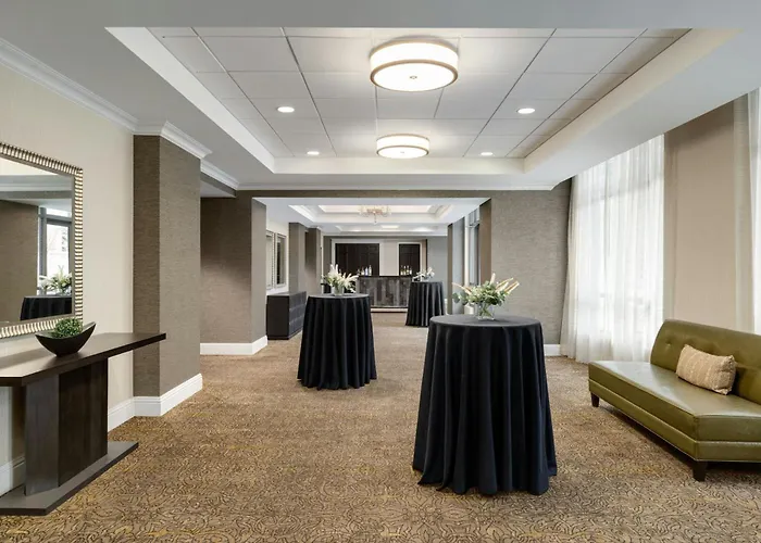 Courtyard By Marriott Charleston Historic District