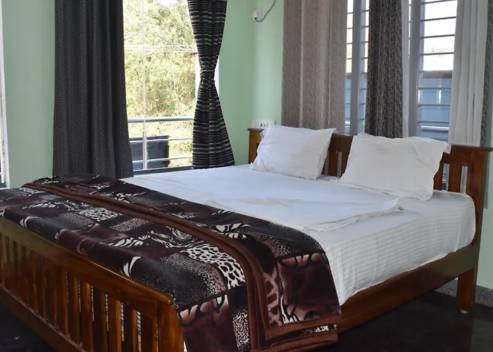 Yelagiri Goldhill Resort