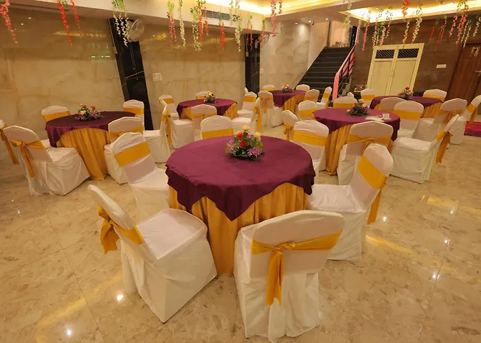 Hotel Anand Villa