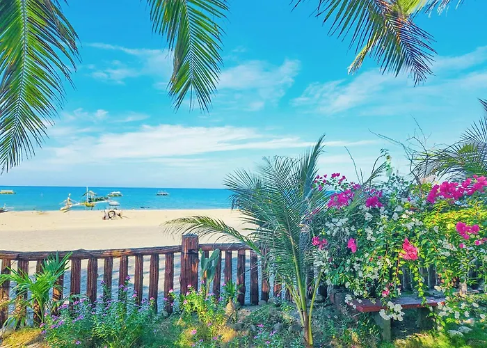 Crystal Shores Beach Resort Powered By Cocotel