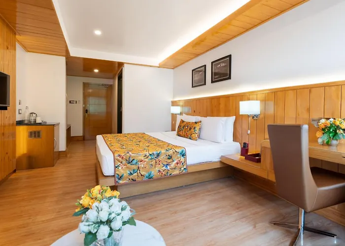 Summit Grand Resort & Spa