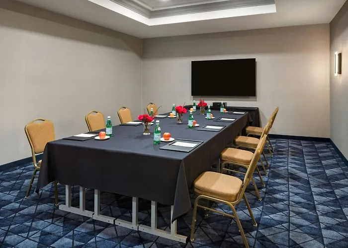 Courtyard By Marriott Sacramento Cal Expo