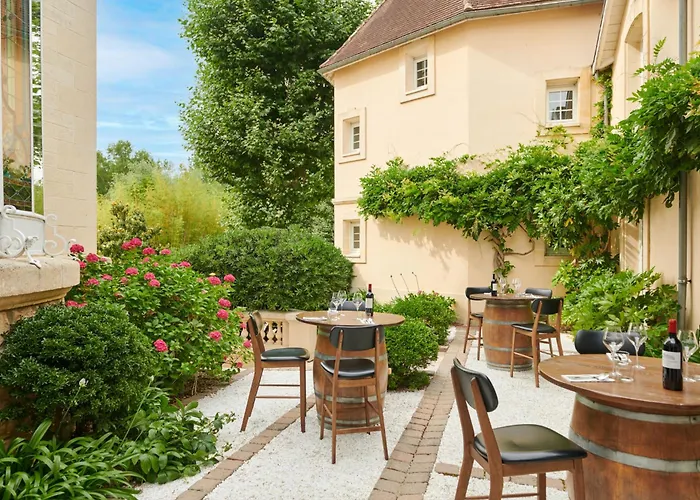 Chateau Hotel Grand Barrail