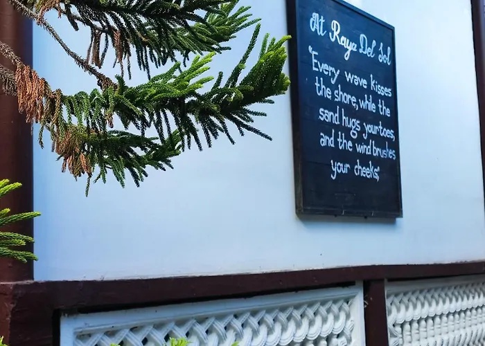 Raya Del Sol Dive Resort
