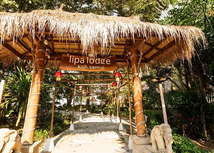 Lipa Lodge Beach Resort