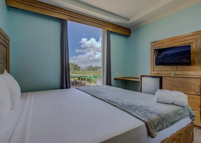 Airport Suites Hotel