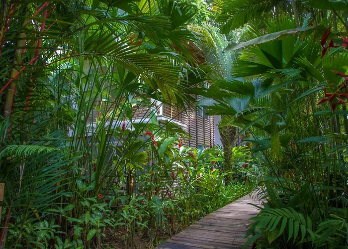 Le Cameleon Hotel