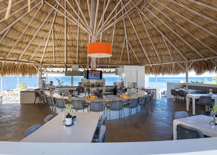 Coral Estate Luxury Resort
