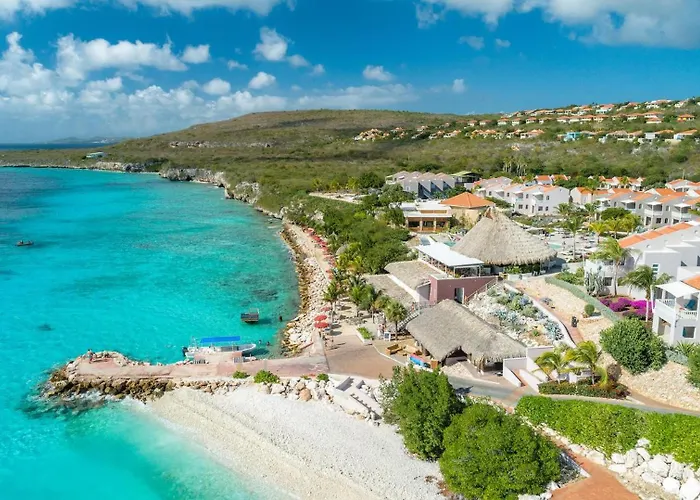 Coral Estate Luxury Resort