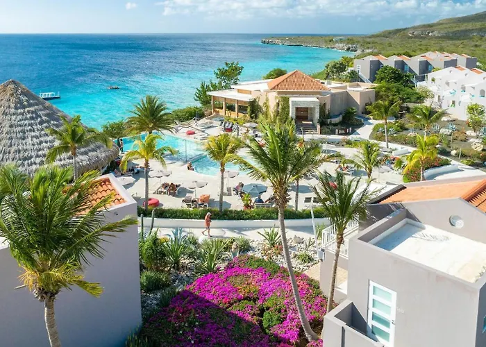 Coral Estate Luxury Resort