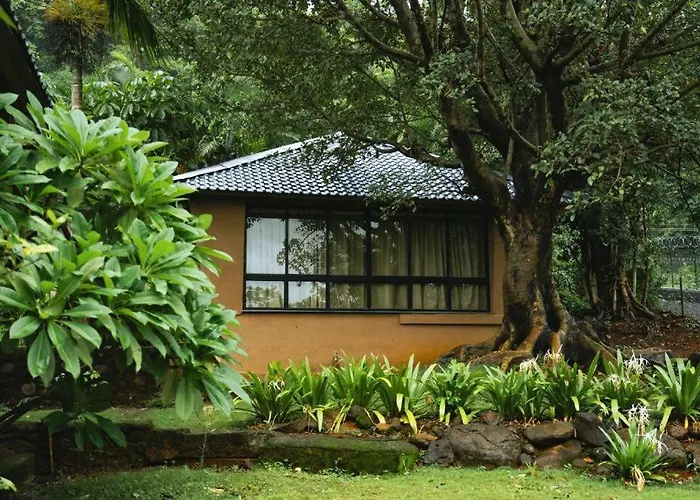 Rajlok Resort
