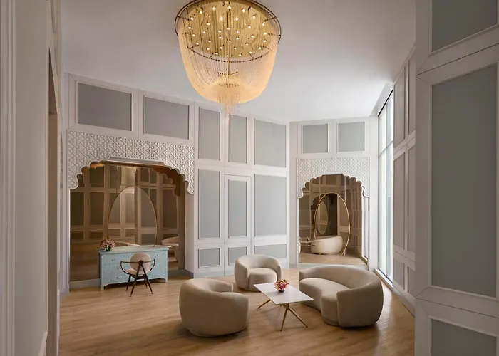 Udaipur Marriott Hotel