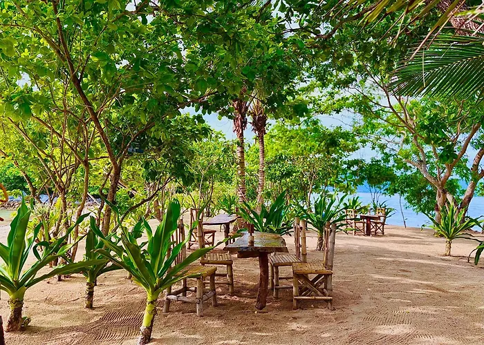 San Fernando (El Nido) Beach Resorts