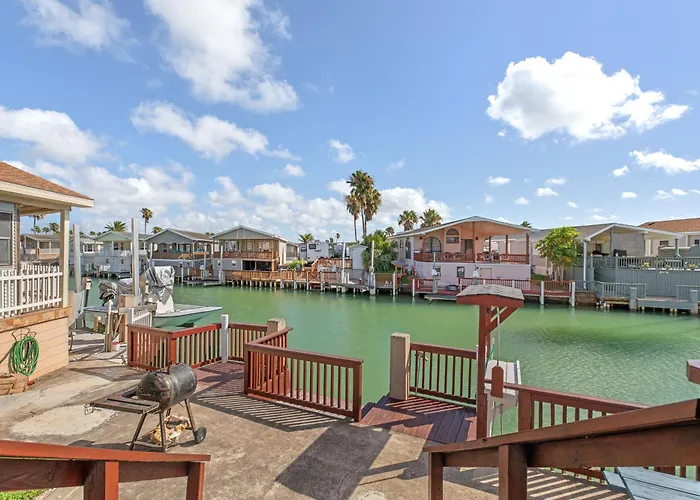 Bonnet Sea Cottage On The Water- Liv Resort