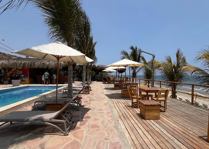 Baja Canoas Hotel