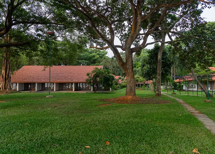 Ktdc Kumarakom Gateway Resort