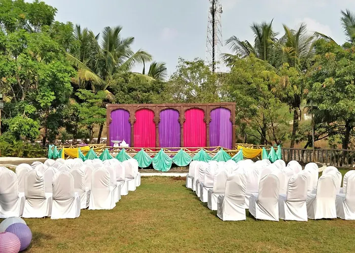 Rajlok Resort