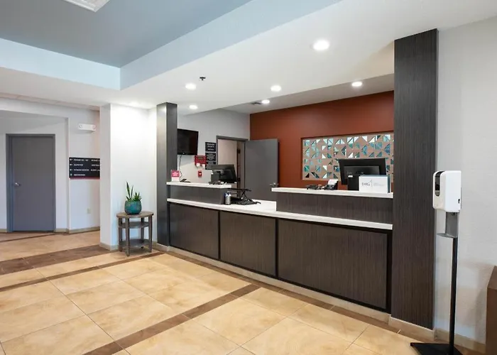 Candlewood Suites Saint Joseph By Ihg