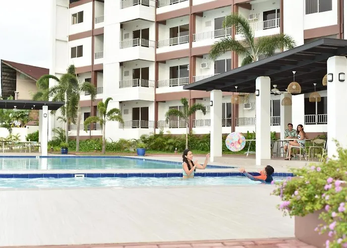 Holiday Oceanview Residences And Resort