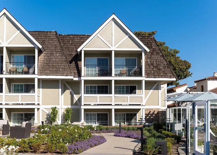 Carlsbad Inn Beach Resort