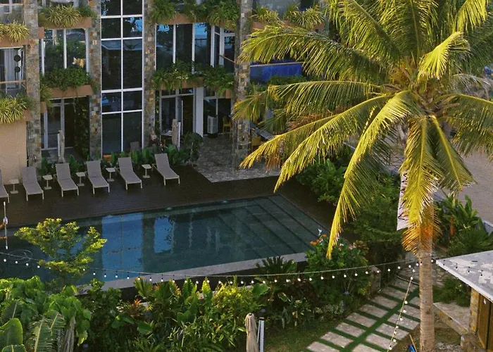 Anam Beach Resort