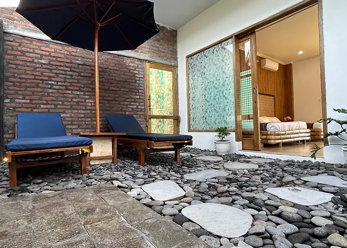 Bayview Beach Resort East Lombok