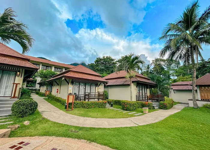Koh Chang Beach Resorts