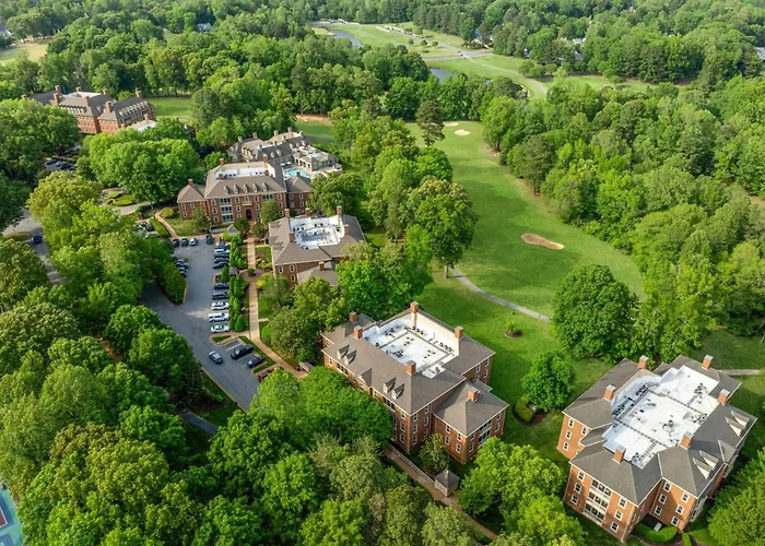 Williamsburg Spa Resorts