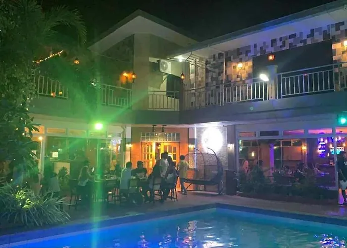 Tres Marias' Garden Resort, Resto And Sports Bar