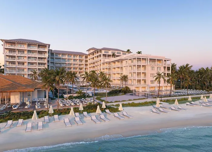 Naples Beach Club, A Four Seasons Resort