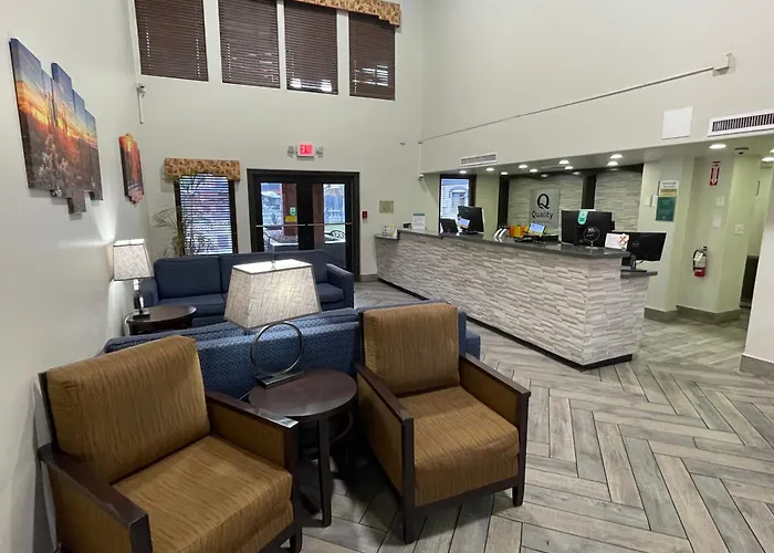 Quality Inn & Suites Goodyear - Phoenix West