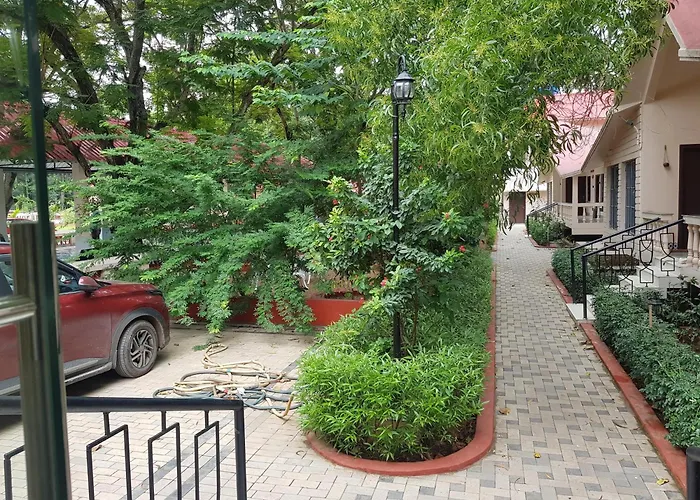 Santiniketan Retreat, Bolpur