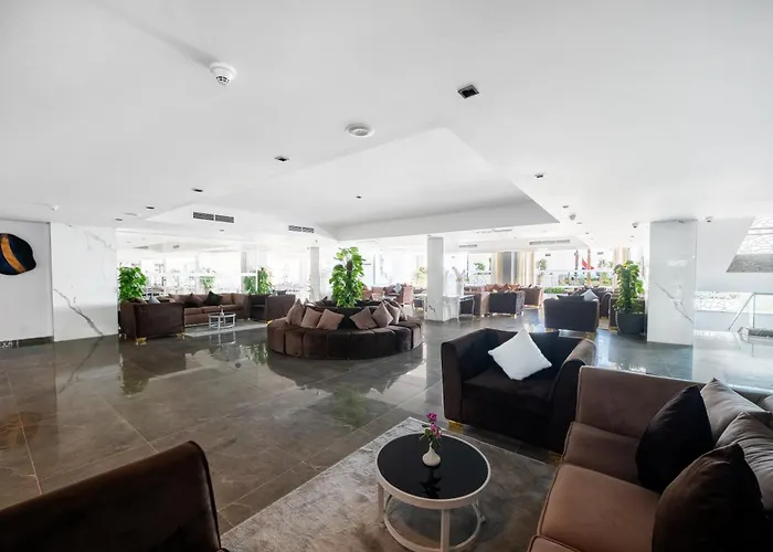 M Hotels At Porto Sokhna
