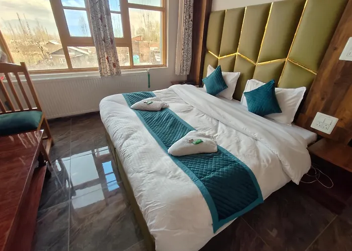 Gulsitara Resorts-Gulmarg