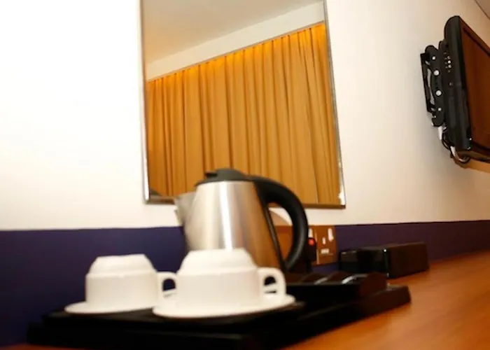 Grand Medallion Hotel
