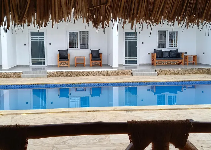 Diamond White Resort