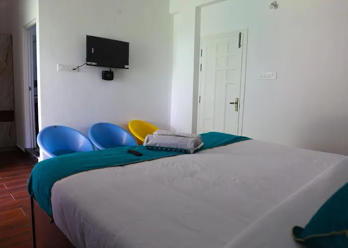 Cheerful Chalet