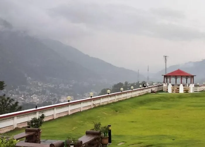 Highland Lodges Balakot