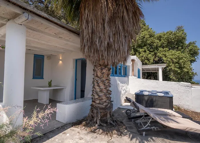 Borgo Del Cannitello Romantic Boutique Resort
