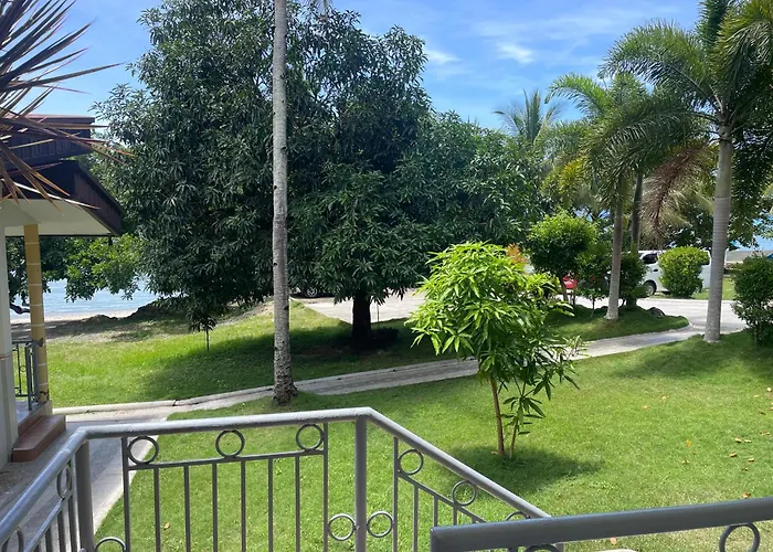 Reef Waters Resort