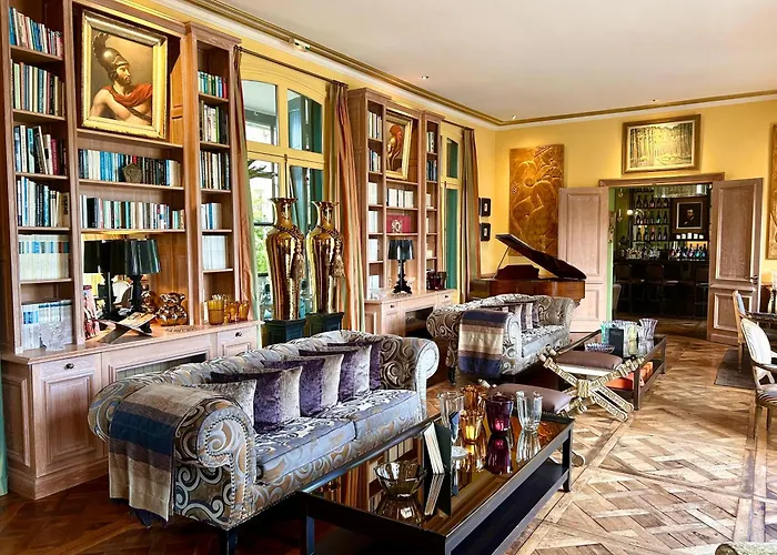 Beaumanoir Small Luxury Boutique Hotel