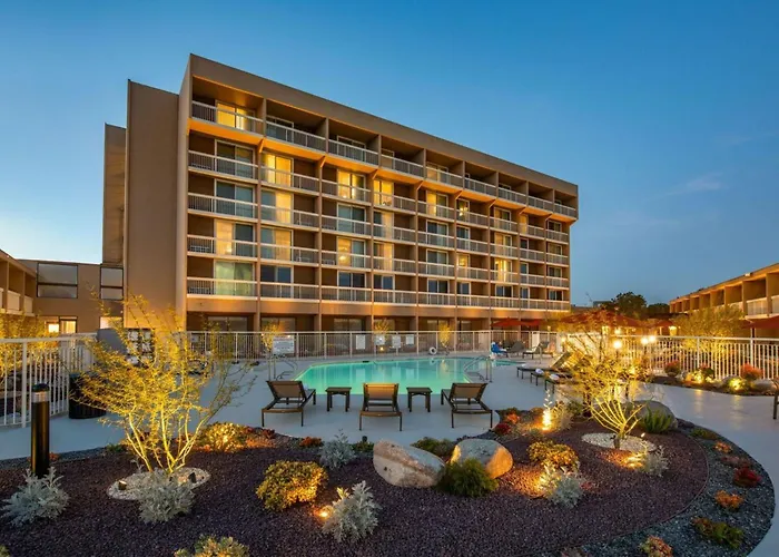 Holiday Inn Oxnard - Ventura By Ihg