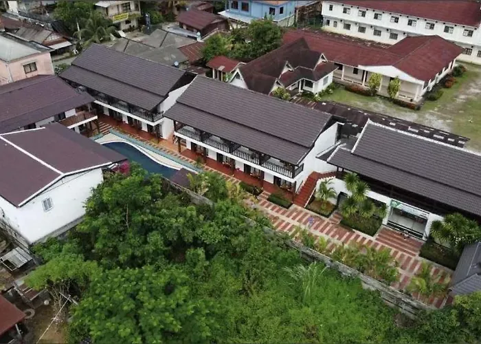 Vangvieng Night Market Resort