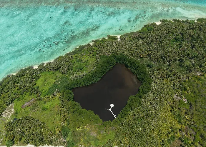 Handhuvaru Maldives