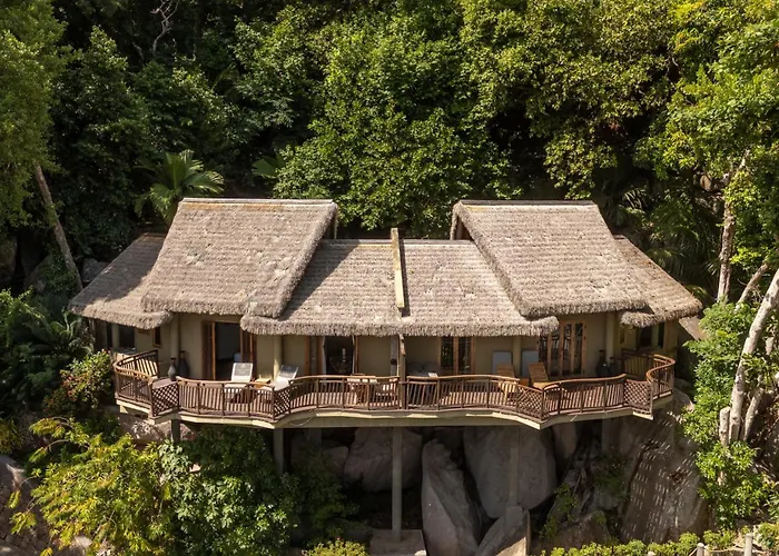La Digue Resorts