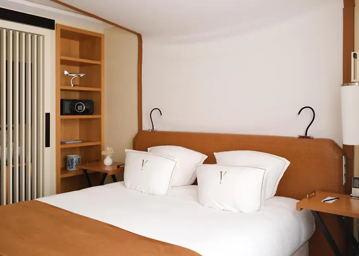 Five Seas By Inwood Hotels