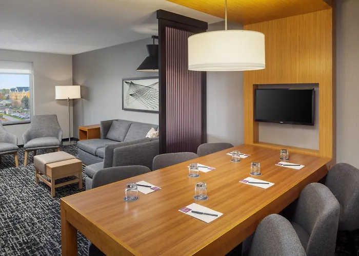 Hyatt Place Chicago Midway Airport