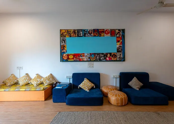 Whiite Panda - Backpacker Hostel In Delhi Greater Kailash